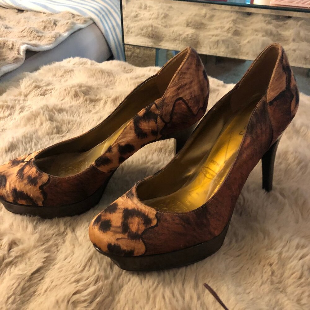 Leopard print Guess High Heels